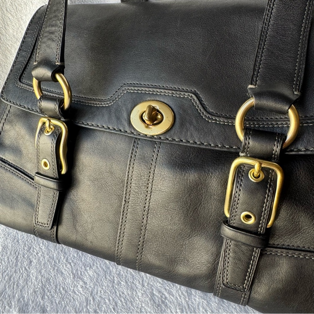 Vintage Coach Hampton #11046 Large Shoulder Bag Turnlock Black Leather - Picture 2 of 11